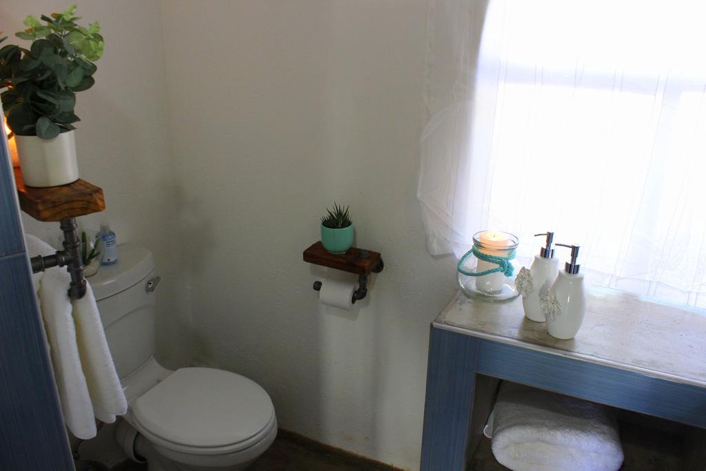 Waterfall Guesthouse Rustenburg Esterno foto